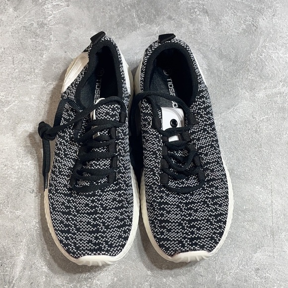 Tiosebon Knitted Running Shoes Black Size 7.5m - Picture 6 of 9